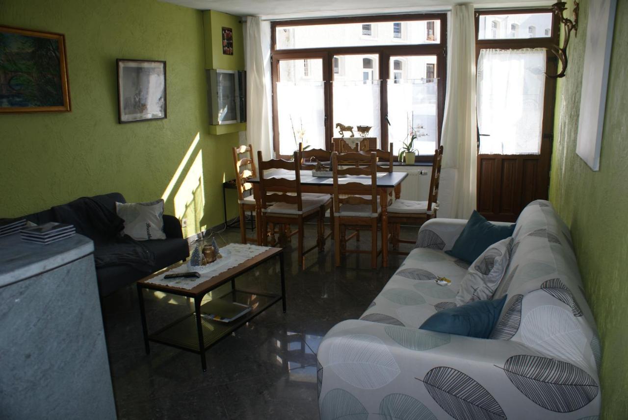 Вілла Cafe Du Pecheurs Буйон Екстер'єр фото